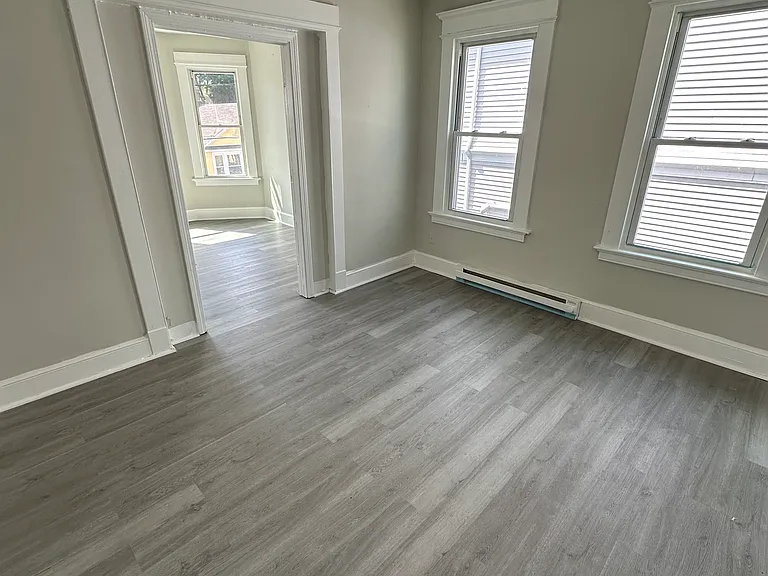 34 Vermont St #3A — Photo 8