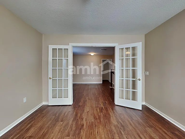 10402 Boyette Creek Blvd — Photo 13