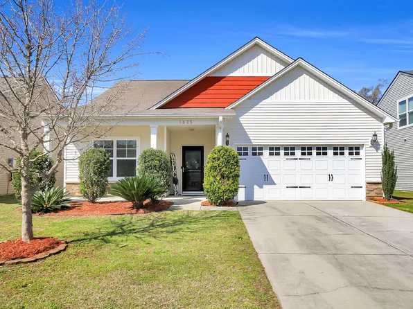 1825 Ground Pine Dr, Charleston, SC 29414