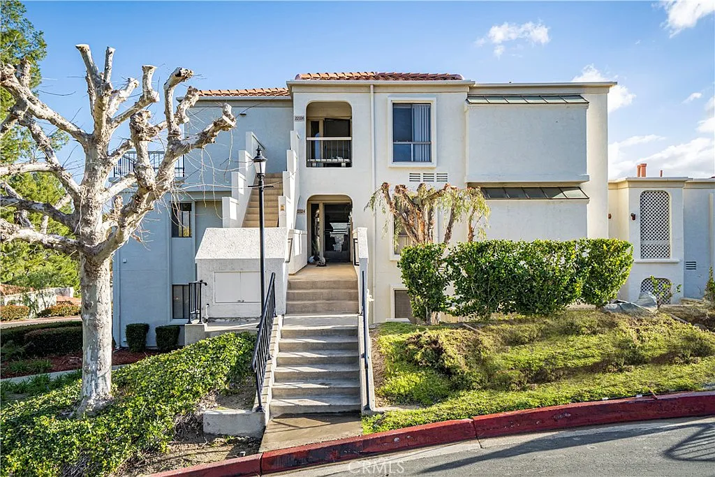 2 bed, 1454 sqft, $3,800 — Photo 1