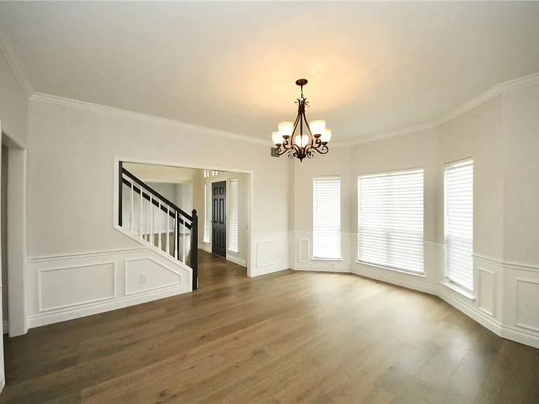 8910 Marybank Dr — Photo 8