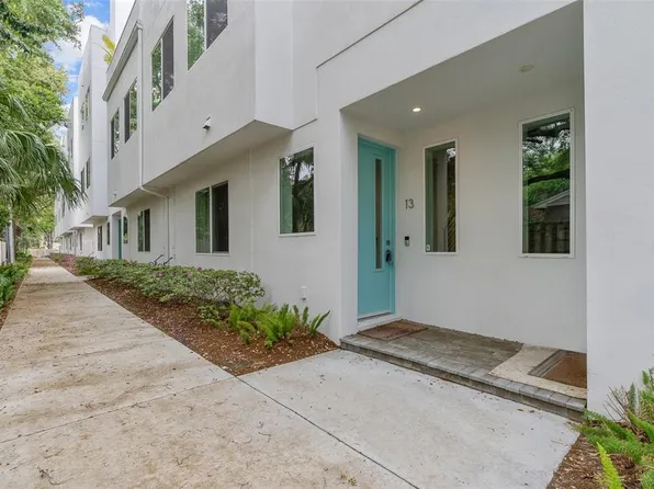 3100 W Paul Ave Unit 13, Tampa, FL 33611