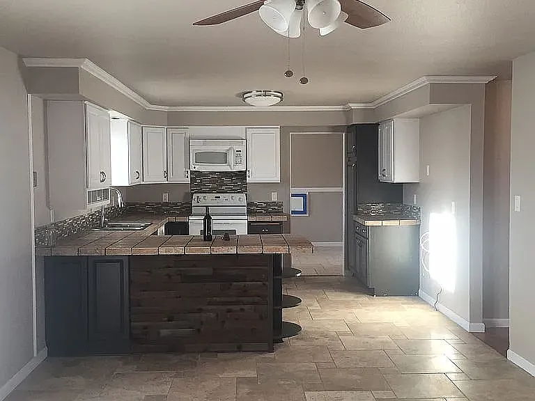 749 Glen Martin Dr — Photo 4