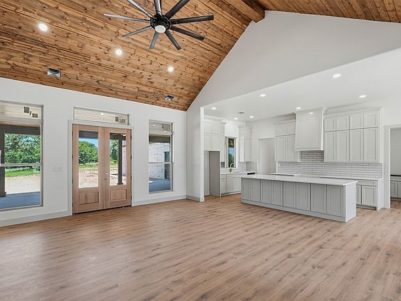 4th image of 1071 Vh Ranch Rd