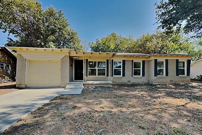 5201 Sabelle Ln