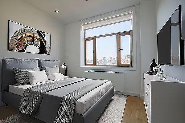 324 Grand St #3B — Photo 4