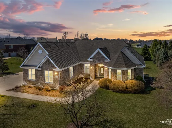 5643 Schmidt Ln, Yorkville, IL 60560