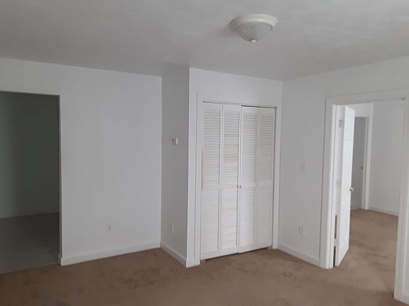 2nd image of 915 D St #C9