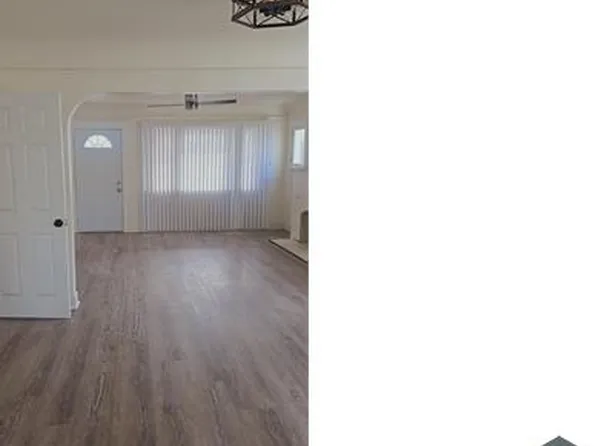 8941 S Saint Andrews Pl, Los Angeles, CA 90047