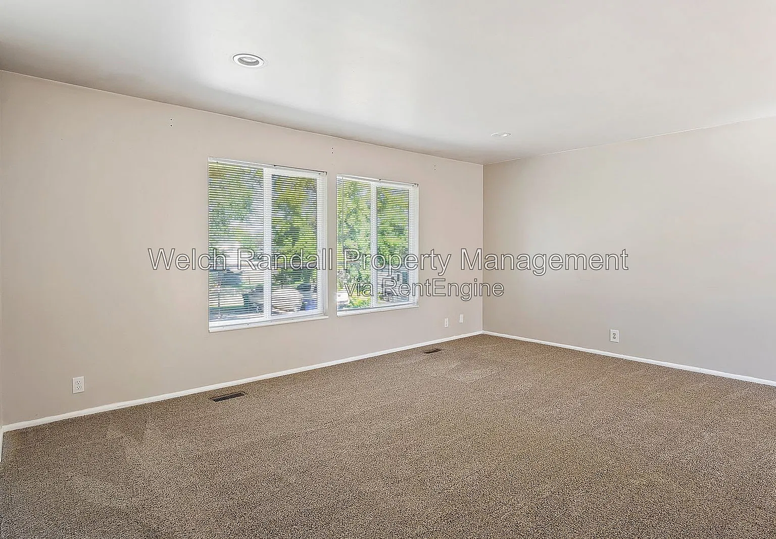 2 bed, 1.5 bath, 1286 sqft, $1,595 — Photo 3