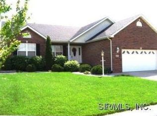 4009 Sequoia Dr, Edwardsville, IL 62025