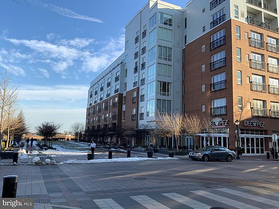 2nd image of 530 Harlan Blvd Unit 501