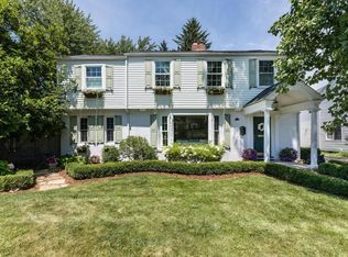 1588 Berkshire Rd, Upper Arlington, OH 43221