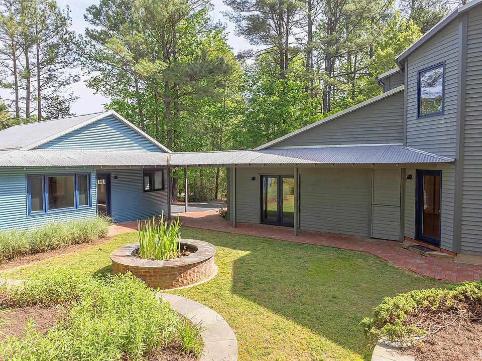 3301 W Cornwallis Rd, Durham, NC 27705 Zillow