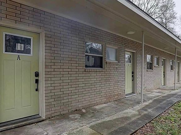 3rd image of 1011 Lamar St #B