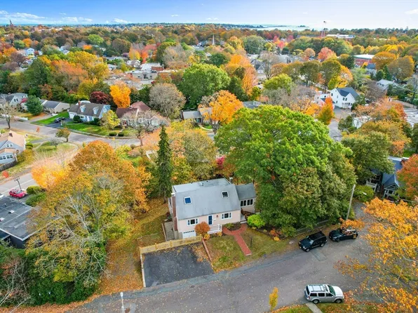 30 Amherst Rd, Marblehead, MA 01945