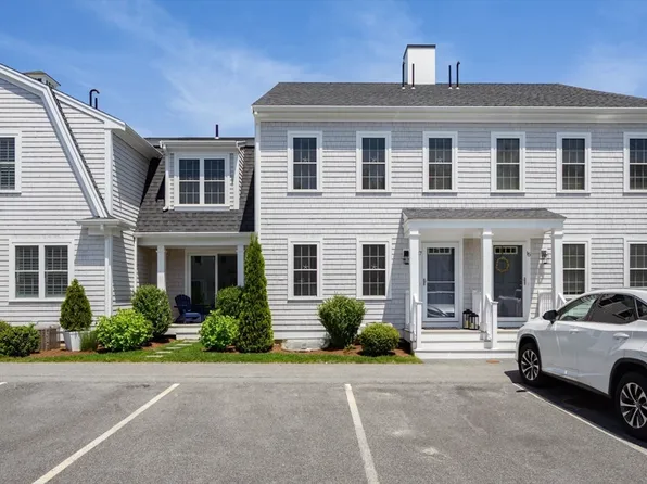 138 Elm St APT 17, Kingston, MA 02364