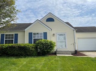 511 Lee Sturgis Dr, Niantic, IL