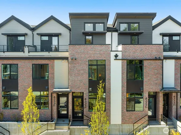 8333 C 12th Avenue NW, Seattle, WA 98117