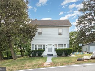 5490 Chambers Hill Rd, Harrisburg, PA 17111