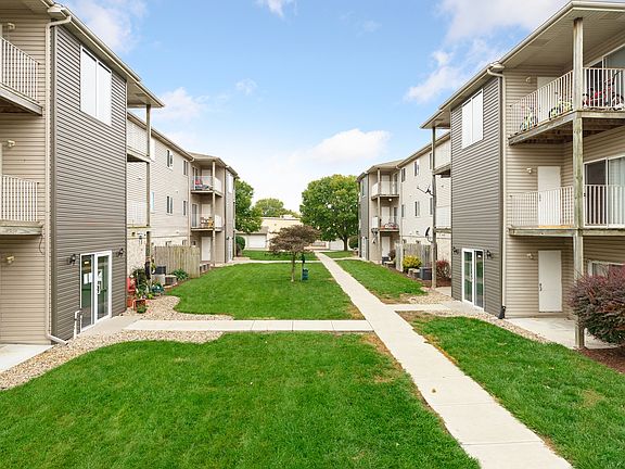 3rd image of 2425 Buckingham Rd #2469-3G