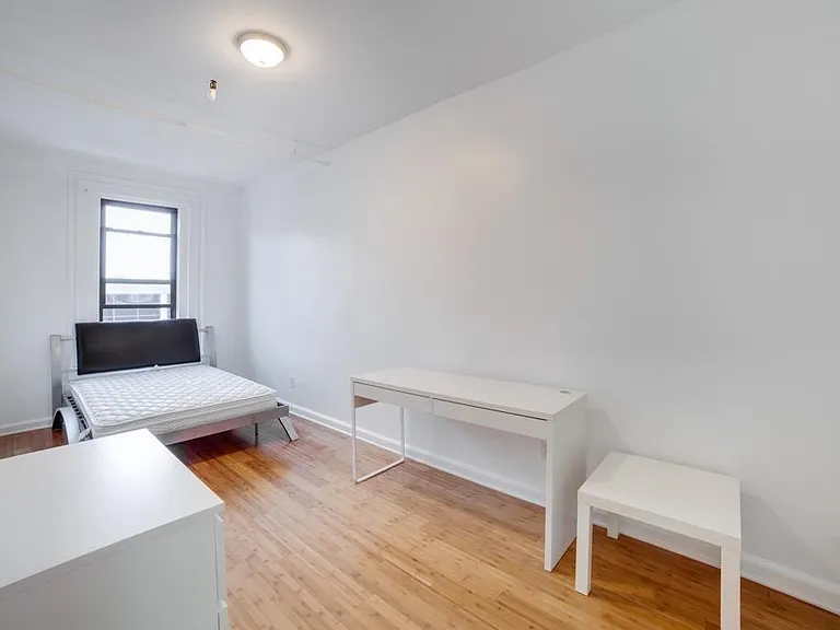 58 Court St #401 — Photo 1