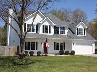 732 Villa Dr, Chesapeake, VA 23322