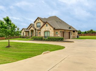 7070 Dillon Cir, Midlothian, TX 76065