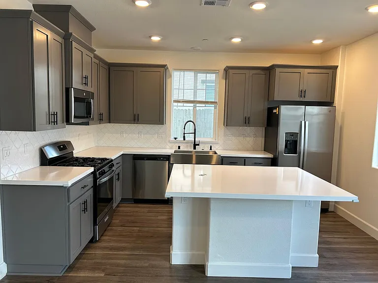 5033 Cloudcrest Pl — Photo 3