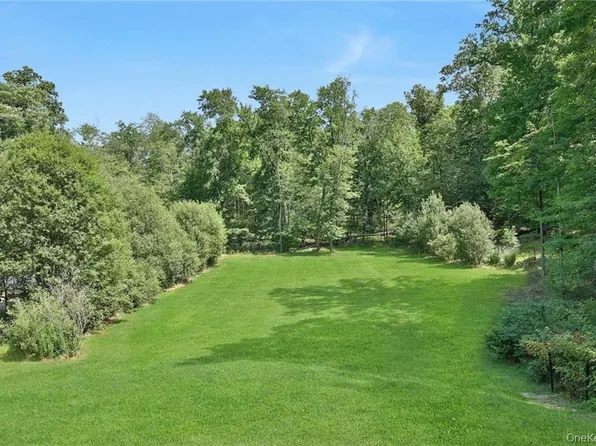 2 Ohio Avenue, Spring Valley, NY 10977