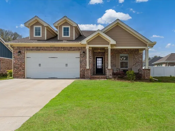 4485 Summerfield Dr, Tallahassee, FL 32303