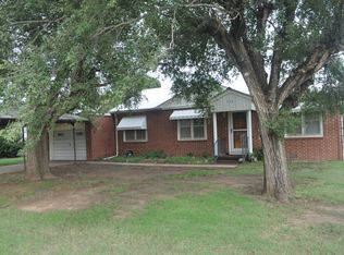 730 Brewer Dr, Garber, OK 73738