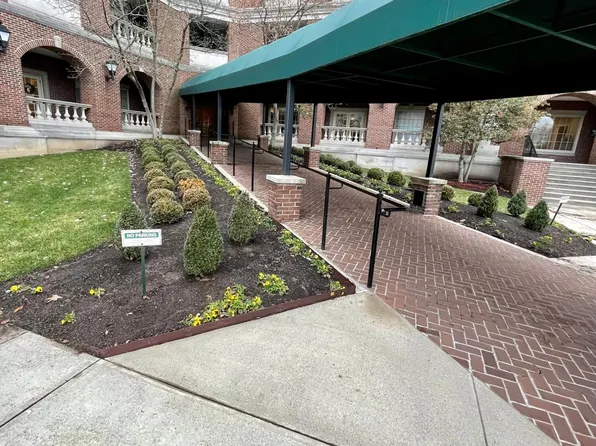 111 Woodland Ave APT 309, Lexington, KY 40502