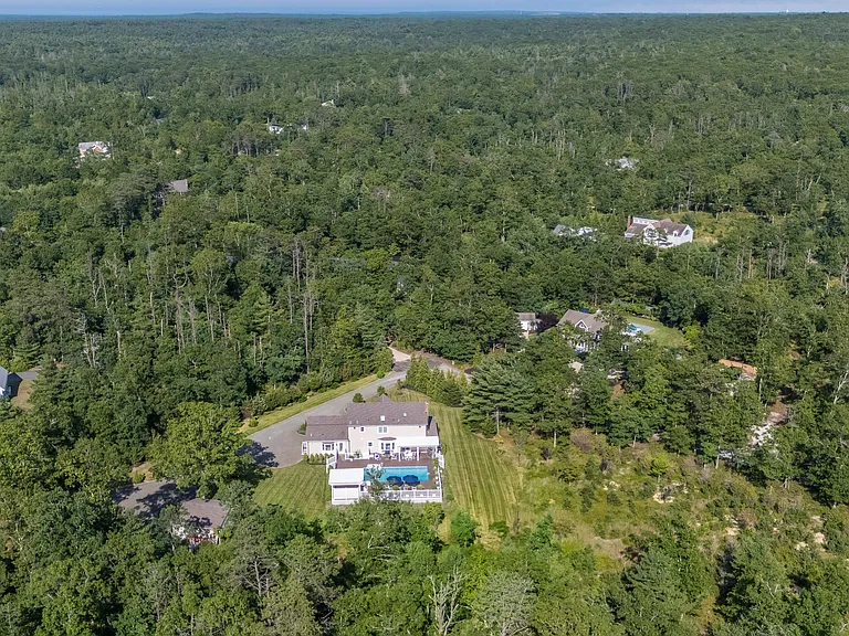 641 Little Bird Rd — Photo 31