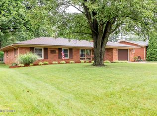 2012 Janlyn Rd, Jeffersontown, KY 40299
