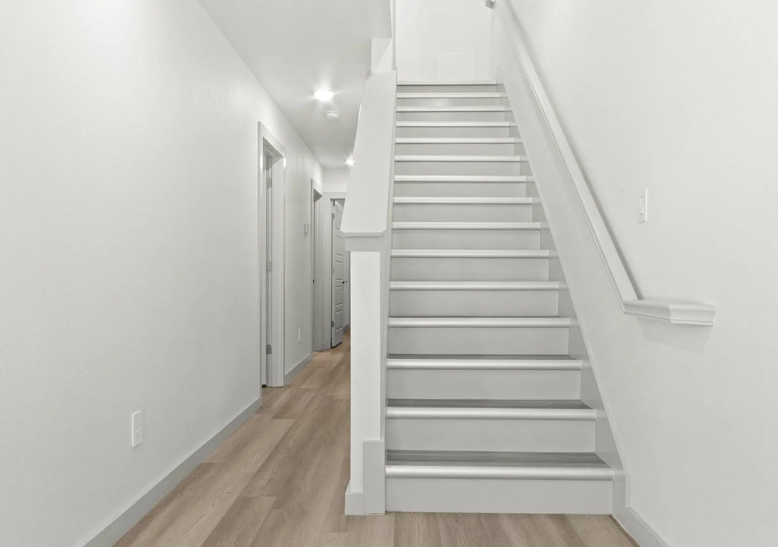 ** Move In Summer 6/28/2028 ** 4 Bedroom 4.5 Bathroom Very Short Walk To Tcu Campus — Photo 4
