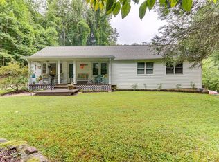 8500 Starlight Ln, Boones Mill, VA