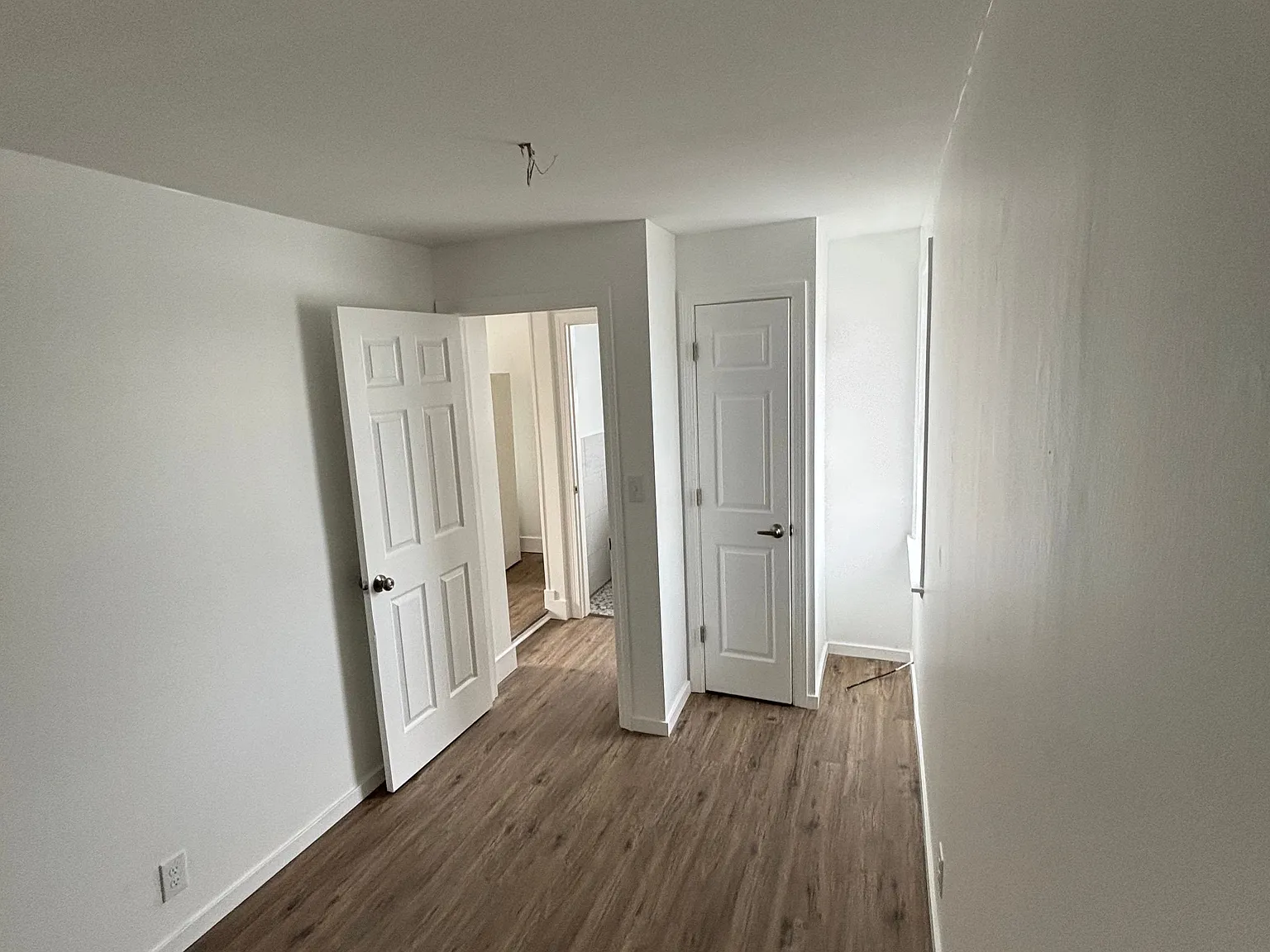 2 bed, 580 sqft, $1,800 — Photo 3