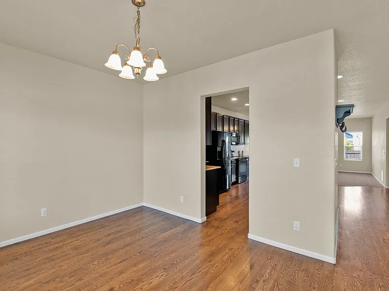 8265 Hardwood Cir — Photo 12