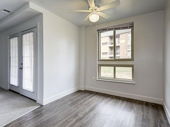 3rd image of 1606 Cantwell Rd #000D