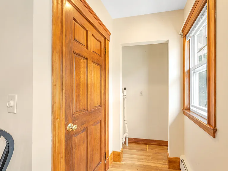 95 Willow St #2 — Photo 12