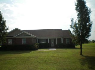 719 Butter & Egg Rd, Hazel Green, AL 35750
