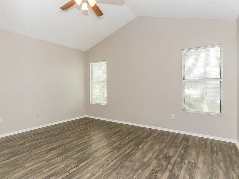 11002 Traci Lynn Dr — Photo 10