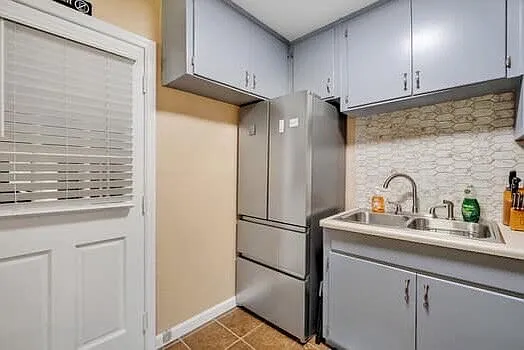 1103 Calloway St — Photo 14