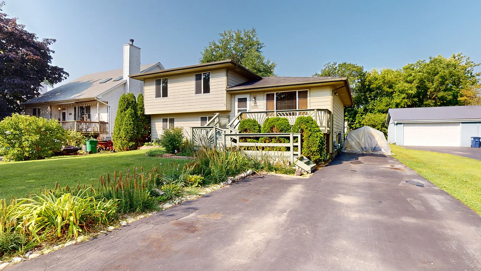 4504 Dorset Ave photo 1
