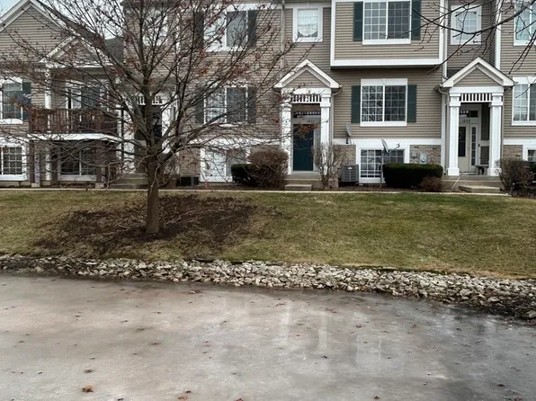 103 Enclave Cir Unit C, Bolingbrook, IL 60440