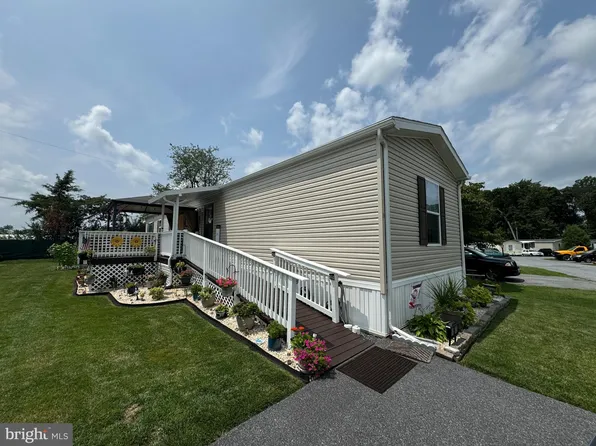 9 Hinden Homes, Denver, PA 17517
