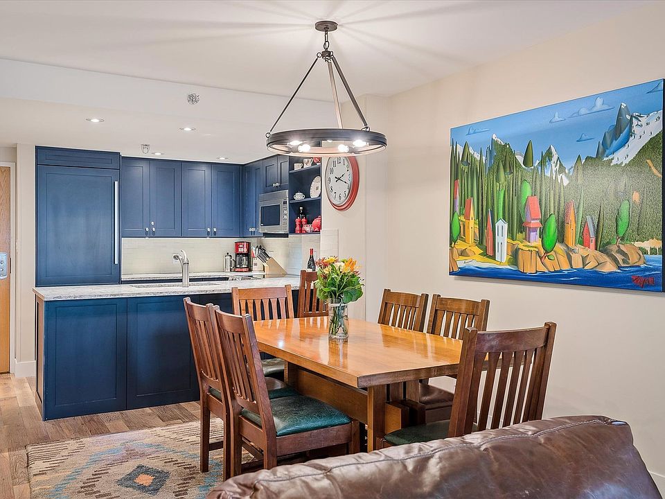 4910 Spearhead Pl Whistler, BC, V0N1B4 Apartments for Rent Zillow