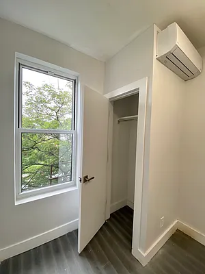 Rented by Rennit Inc. | media 16