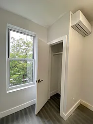 Rented by Rennit Inc.